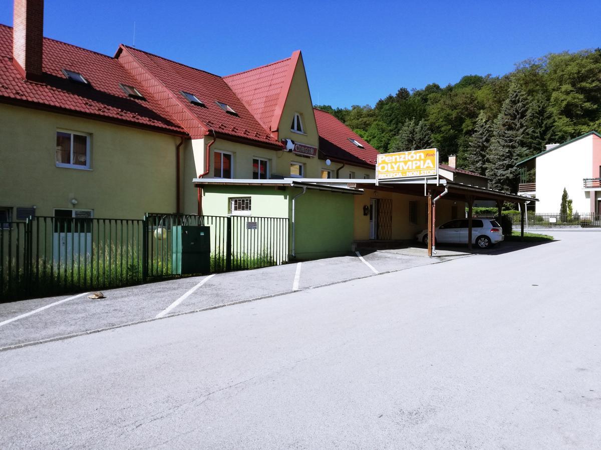 Penzion Olympia** Banska Bystrica Exterior photo