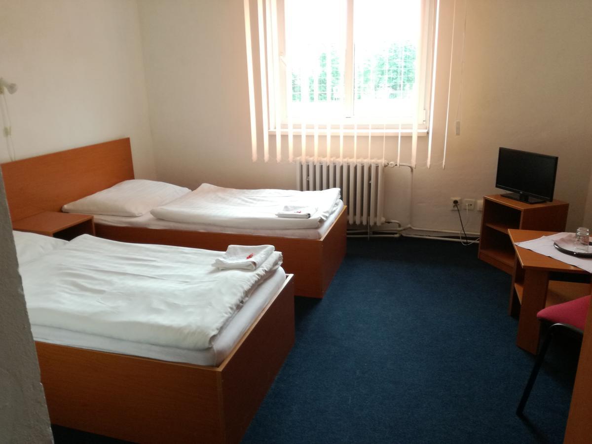 Penzion Olympia** Banska Bystrica Exterior photo